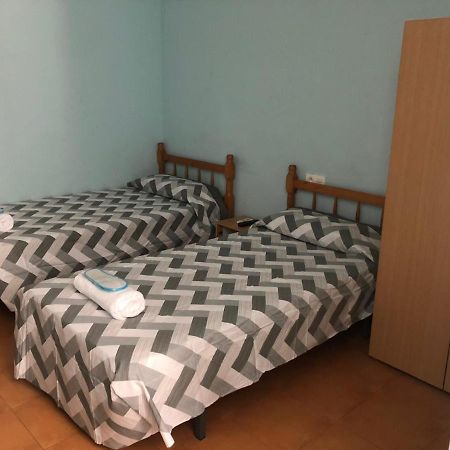 Hostal Casa Alonso Atarfe ภายนอก รูปภาพ