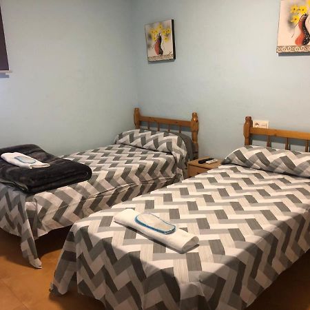 Hostal Casa Alonso Atarfe ภายนอก รูปภาพ