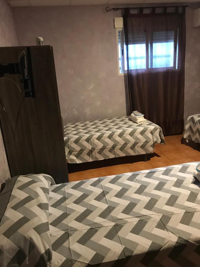 Hostal Casa Alonso Atarfe ภายนอก รูปภาพ